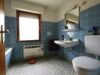Werken & Wohnen - Badezimmer mit Fenster