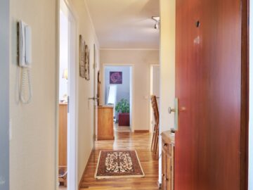 Oh La La-ge!, 40789 Monheim am Rhein, Apartment